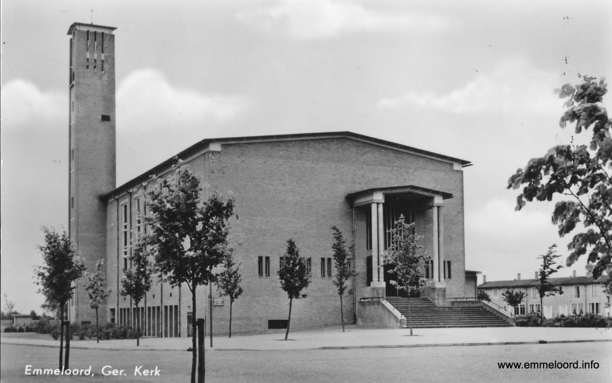 Kerk-Nieuw-Jeruzalemkerk-5.jpg Kerk-Nieuw-Jeruzalemkerk-5.jpg